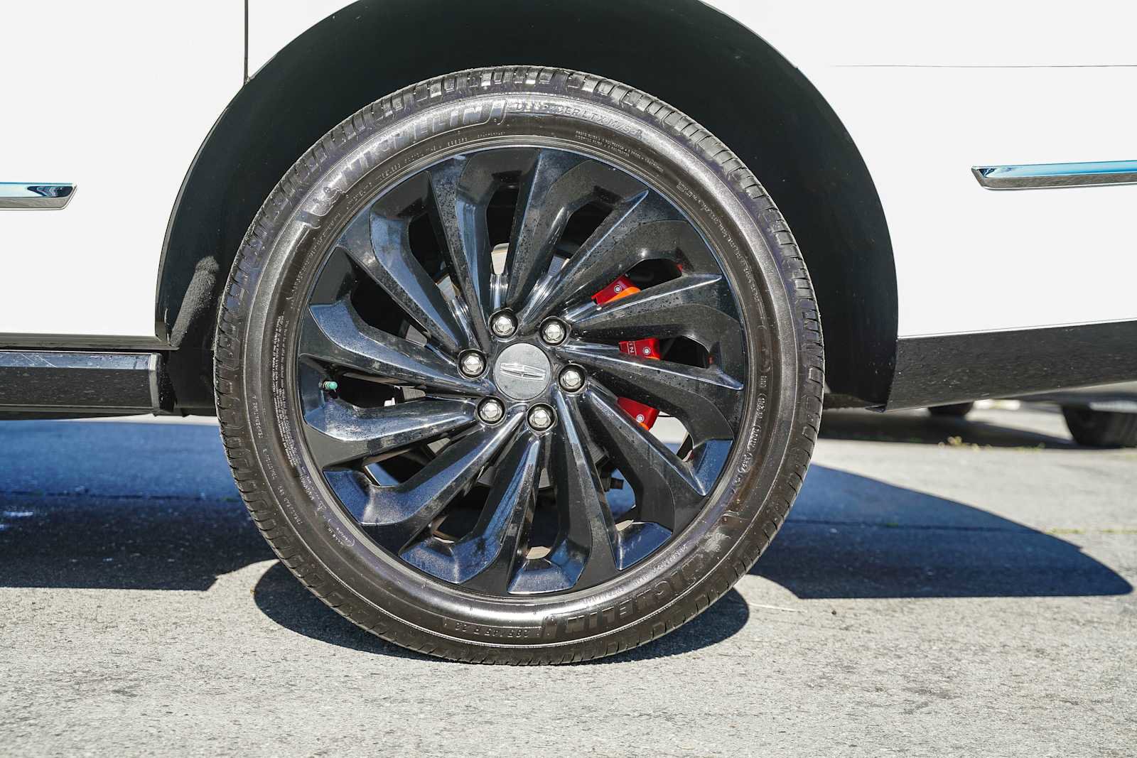 Used 2021 Lincoln Navigator L Black Label w/ Special Edition Package image 8