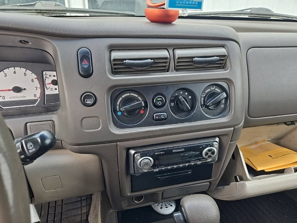 Used 2003 Mitsubishi Montero Sport ES AWD/4WD image 11