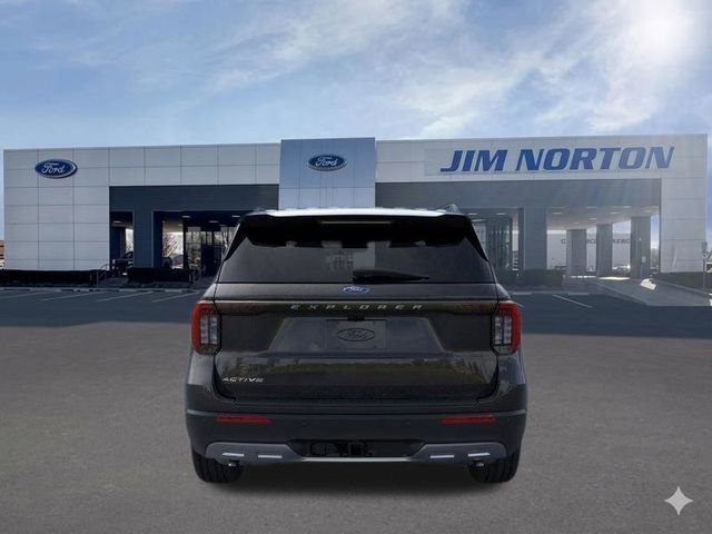 New 2026 Ford Explorer Active w/ Active Comfort Package RWD image 7