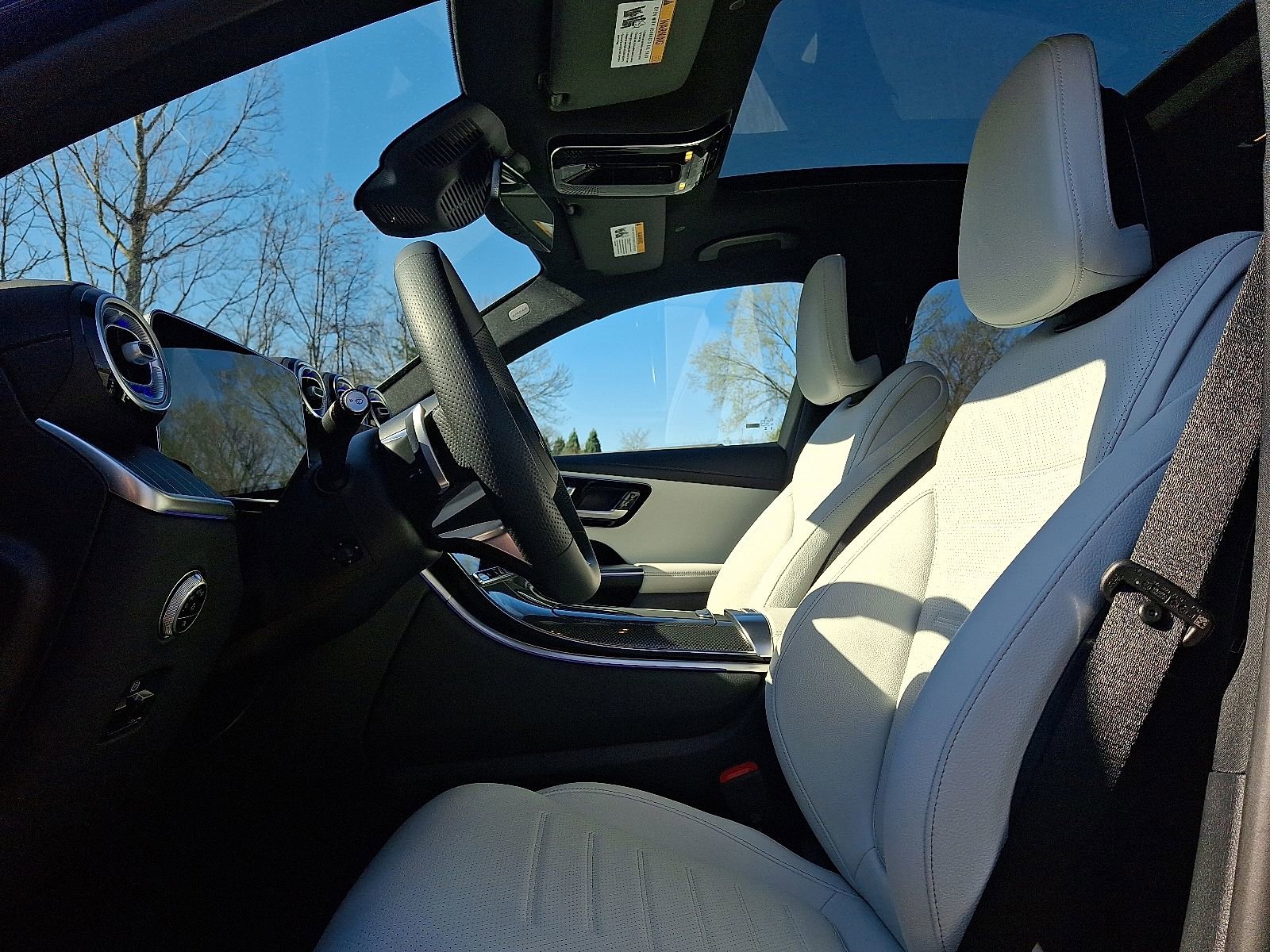 Certified 2025 Mercedes-Benz GLC 300 4MATIC image 13