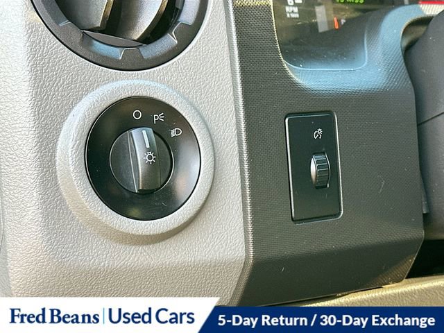 Used 2016 Ford E-450 and Econoline 450 Super Duty image 12
