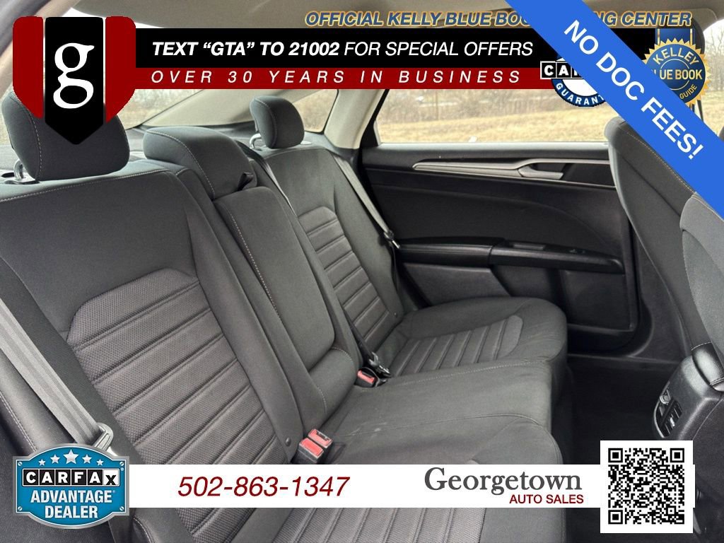 Used 2020 Ford Fusion SE FWD image 23