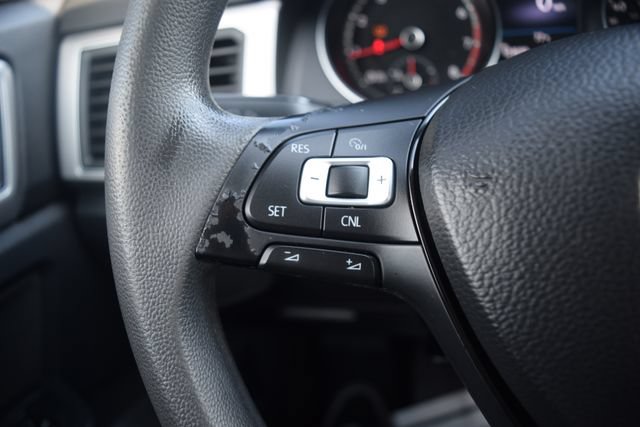Used 2018 Volkswagen Atlas Launch Edition FWD image 6