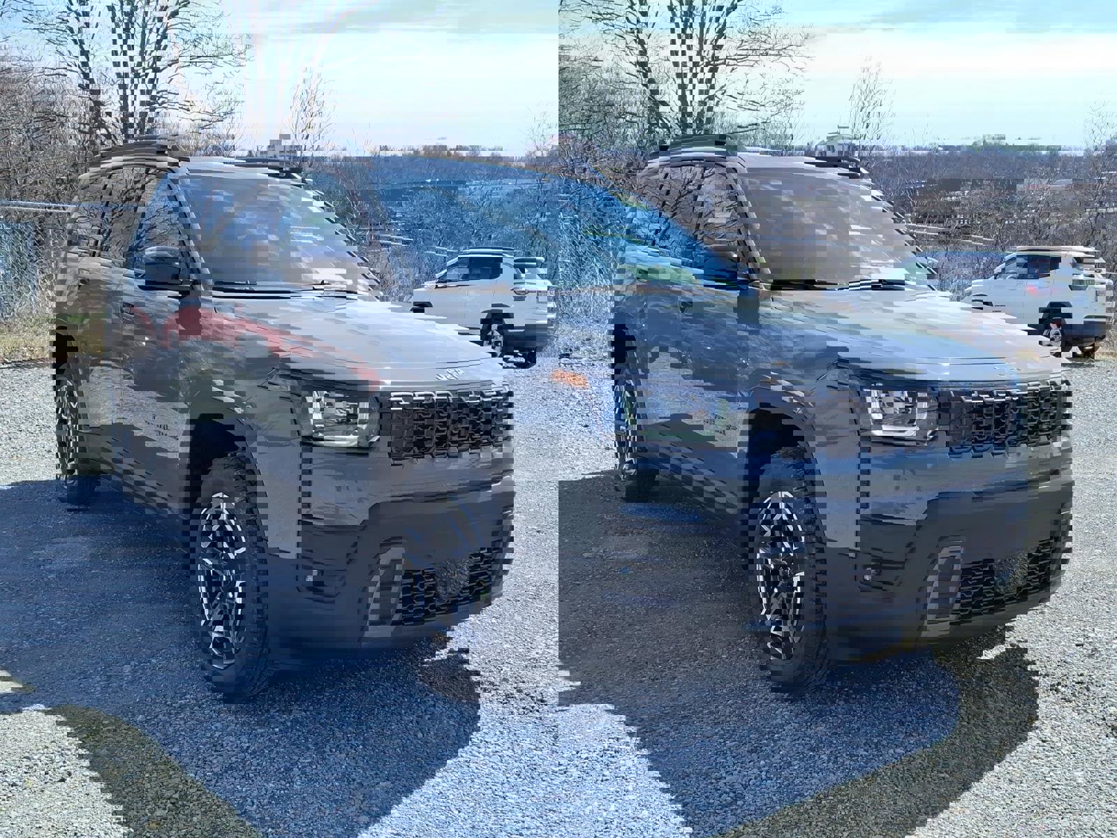 New 2026 Jeep Cherokee Laredo image 4