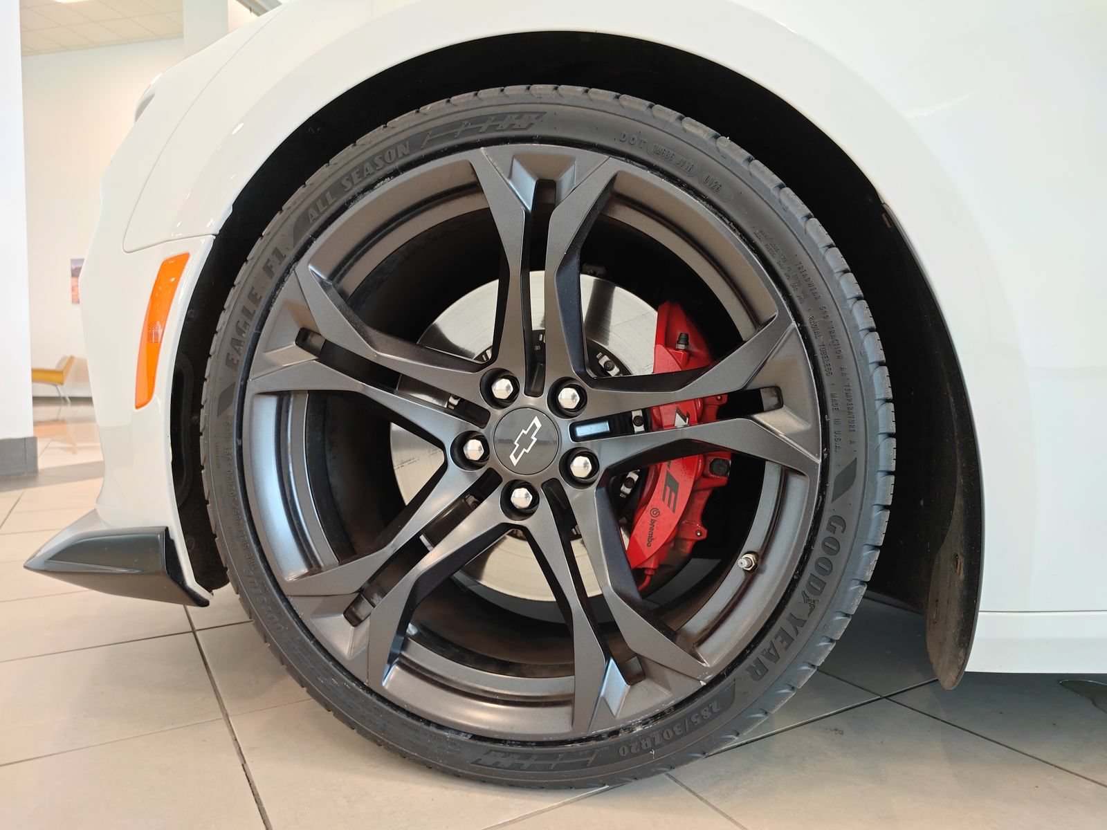 Used 2023 Chevrolet Camaro SS RWD image 9