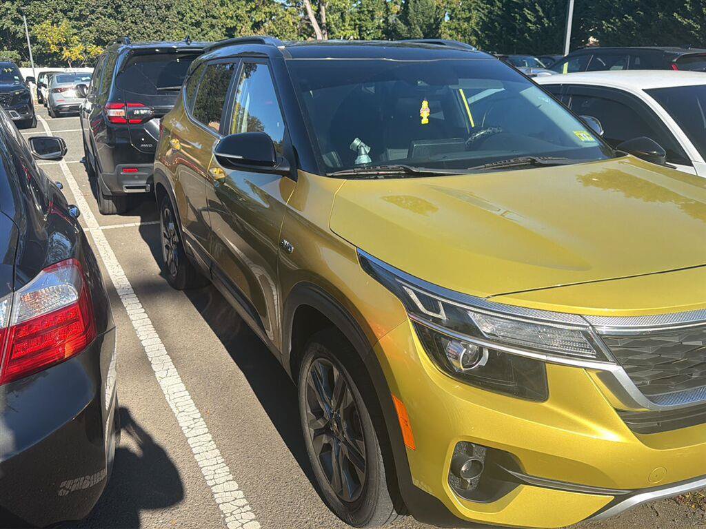 Used 2021 Kia Seltos S AWD/4WD image 4