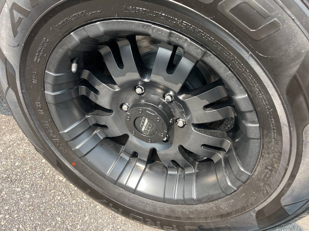 Used 2012 Chevrolet Suburban LT AWD/4WD image 9