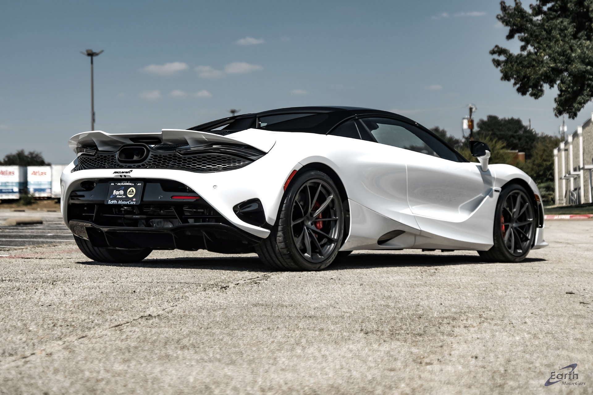 Used 2025 McLaren 750S Spider RWD image 27