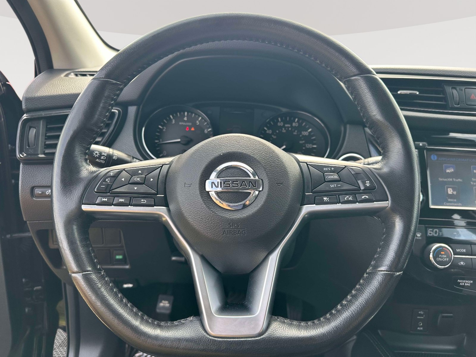Used 2018 Nissan Rogue Sport SL w/ SL Premium Package AWD/4WD image 15