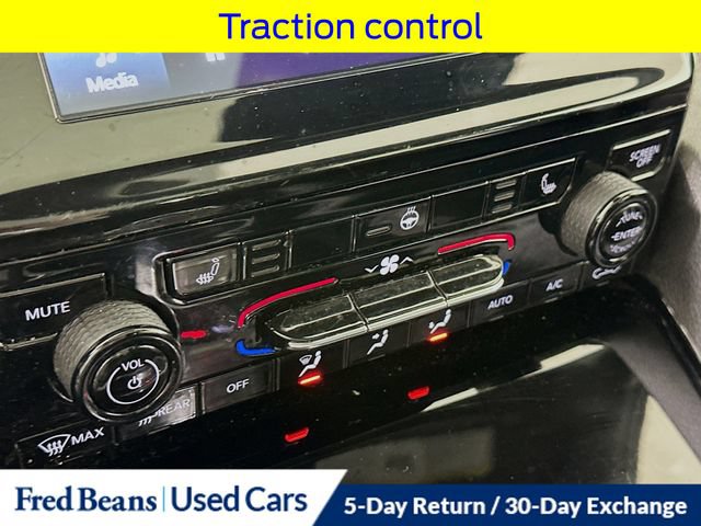 Used 2022 Jeep Grand Cherokee L Laredo AWD/4WD image 19