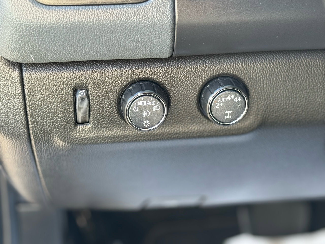 Used 2022 Chevrolet Colorado Z71 image 10