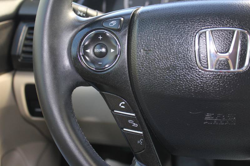 Used 2015 Honda Accord EX-L image 23