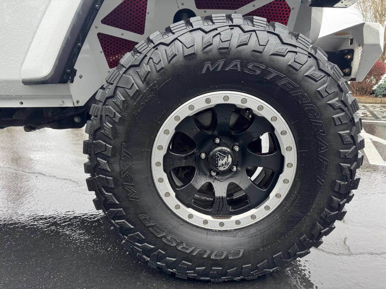 Used 2020 Jeep Gladiator Overland w/ Trailer Tow Package image 24