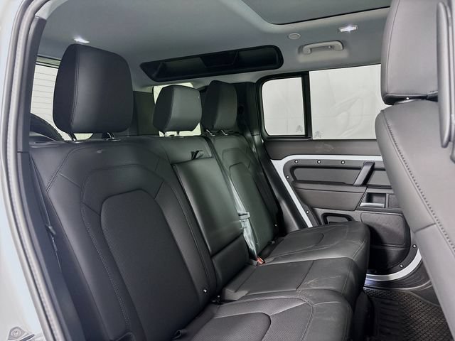 New 2025 Land Rover Defender 110 S AWD/4WD image 24