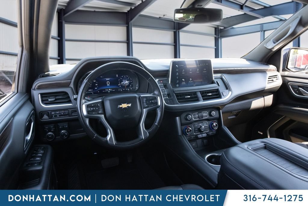 Used 2022 Chevrolet Tahoe LT w/ Luxury Package AWD/4WD image 17