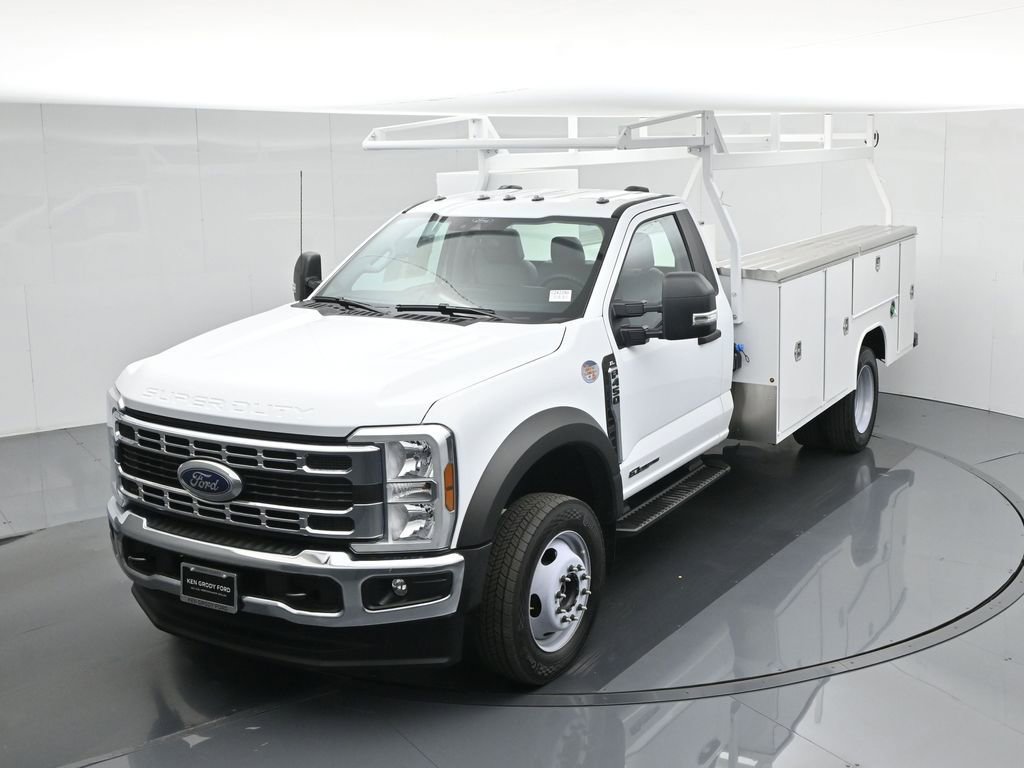 New 2024 Ford F450 XL w/ XL Chrome Package image 41
