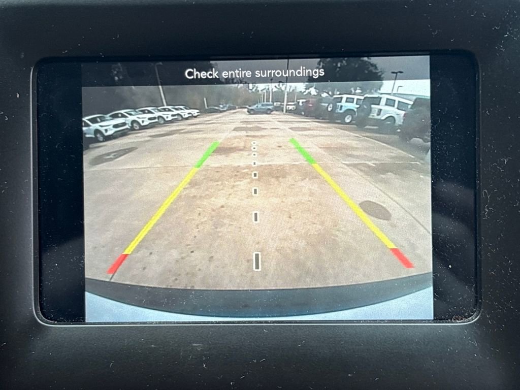 Used 2020 Jeep Cherokee Latitude Plus image 26