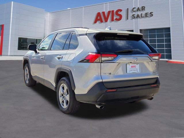 Used 2025 Toyota RAV4 XLE image 10