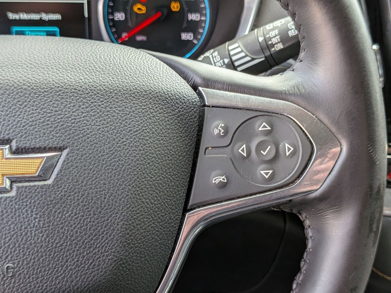 Used 2019 Chevrolet Traverse LT image 19