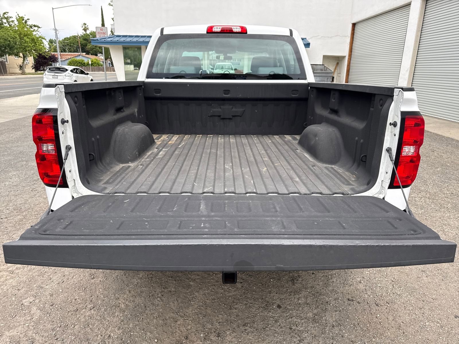 Used 2018 Chevrolet Silverado 1500 W/T w/ Trailering Package image 23