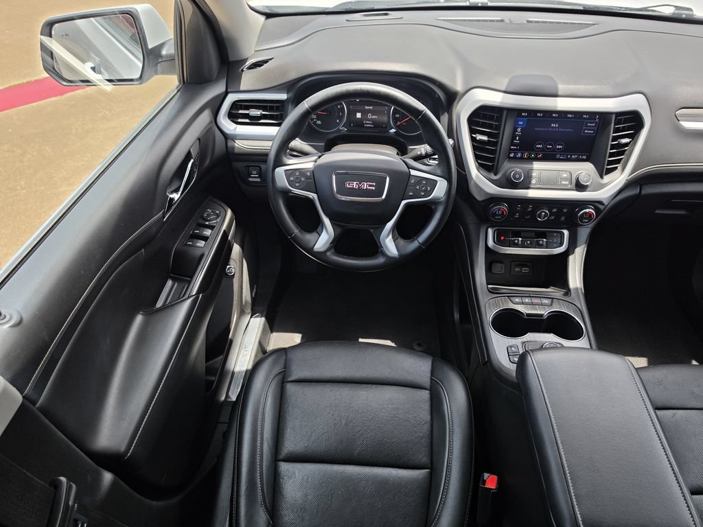 Used 2023 GMC Acadia SLT FWD image 10