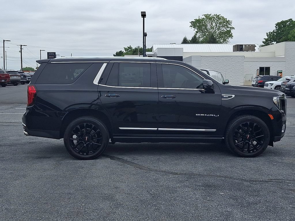 Used 2022 GMC Yukon Denali AWD/4WD image 7