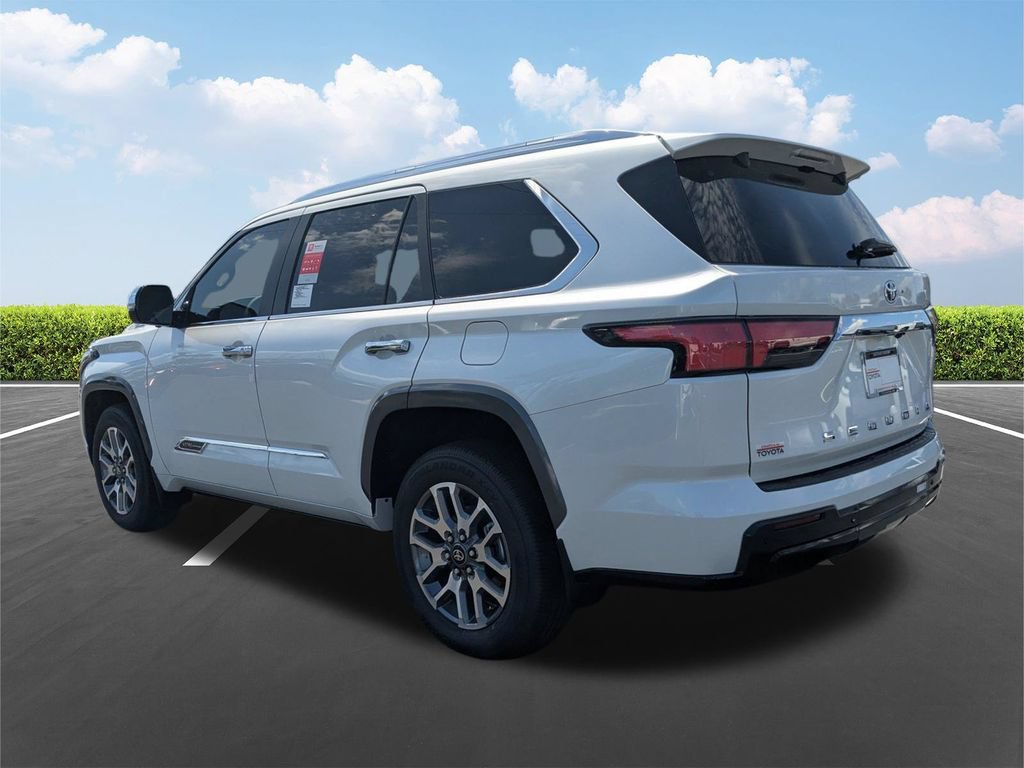 New 2026 Toyota Sequoia Platinum AWD/4WD image 6