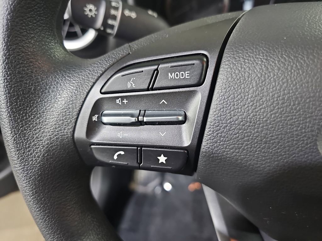 Used 2023 Hyundai Kona SEL w/ Cargo Package AWD/4WD image 21