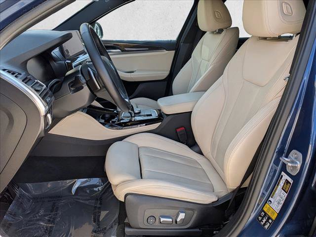 Certified 2023 BMW X4 xDrive30i w/ Premium Package image 18