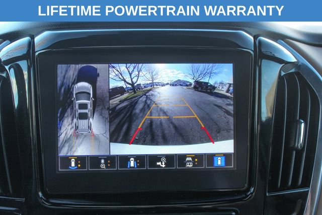 Used 2023 Chevrolet Traverse Premier AWD/4WD image 24
