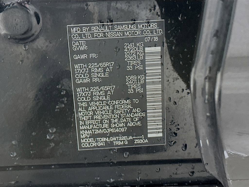 Used 2018 Nissan Rogue SV image 33