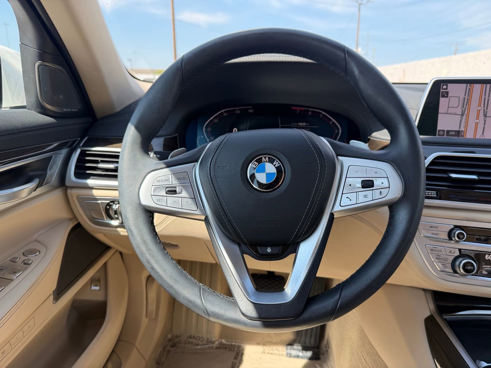 Used 2021 BMW 740i RWD image 12