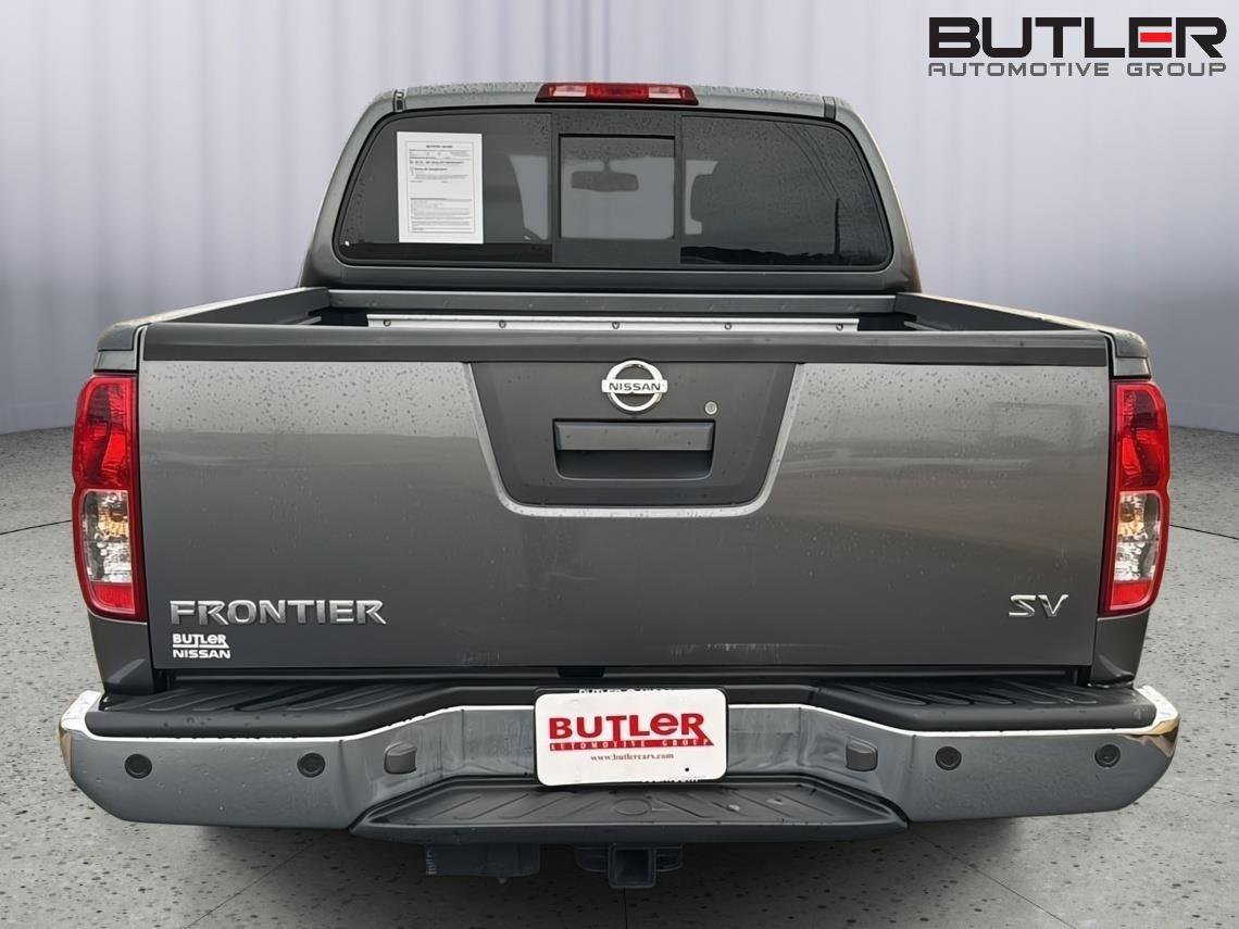 Used 2020 Nissan Frontier SV image 4