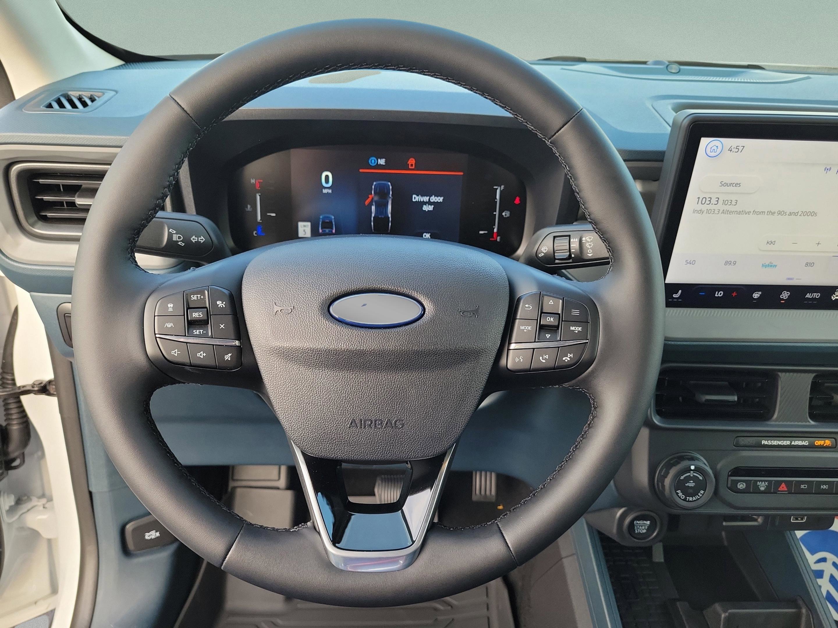 New 2025 Ford Maverick Lariat w/ Black Appearance Package image 19