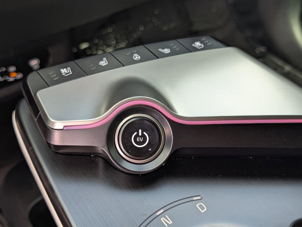 Certified 2025 Kia EV6 GT-Line image 32