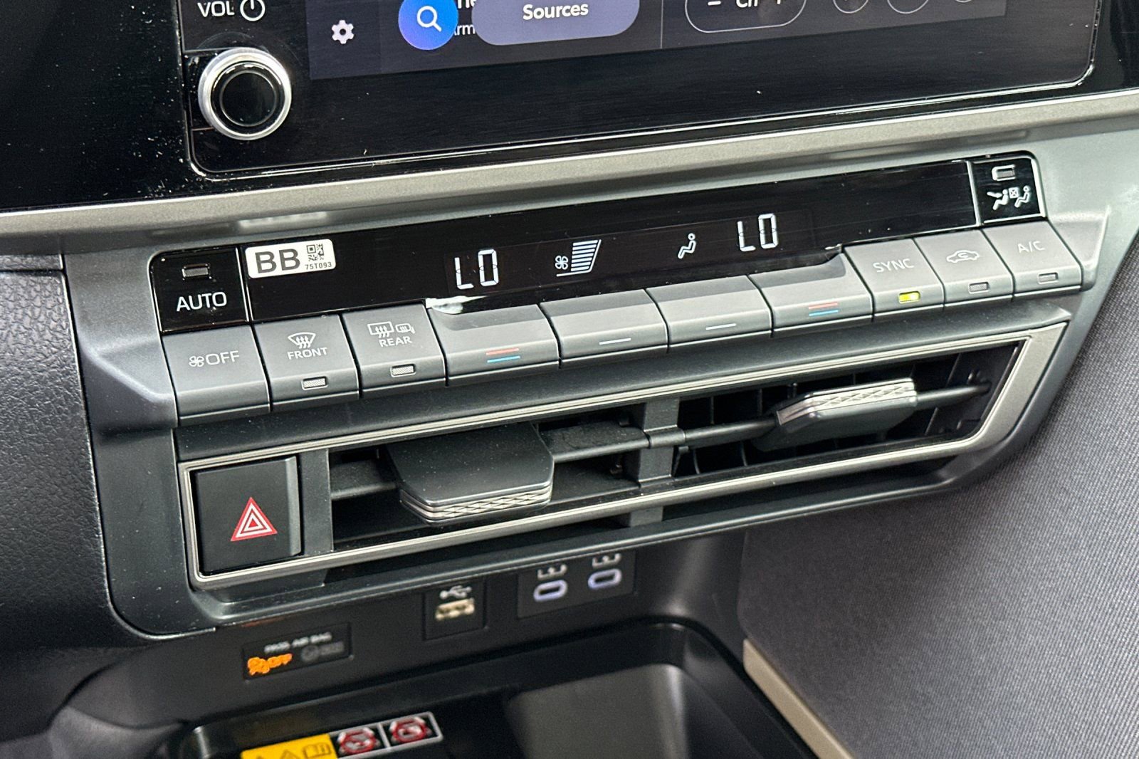 Used 2026 Toyota Camry LE w/ Convenience Package image 22