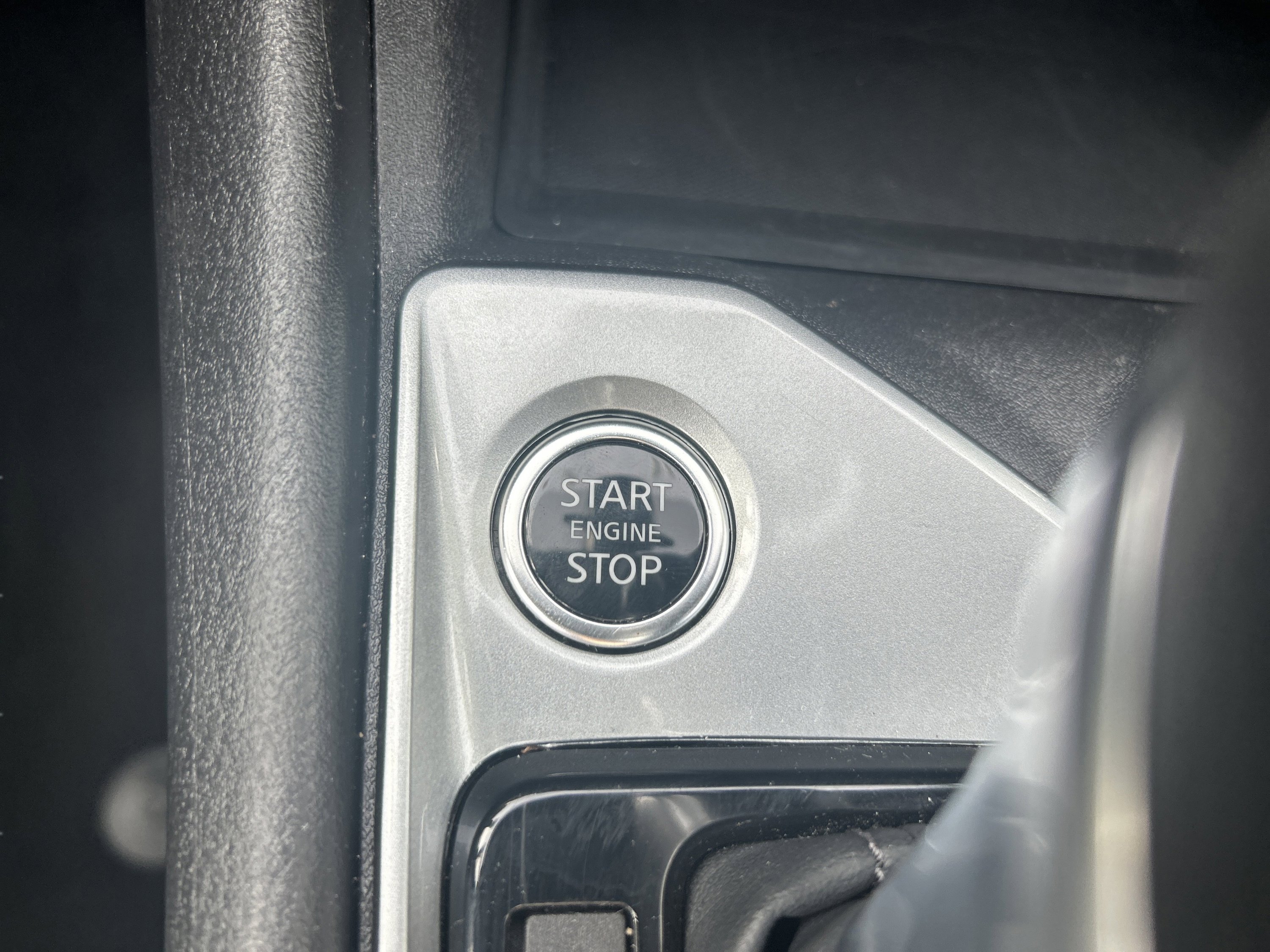 Used 2025 Nissan Altima 2.5 SV FWD image 22