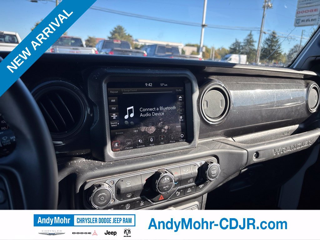 Used 2021 Jeep Wrangler Unlimited Sport AWD/4WD image 10