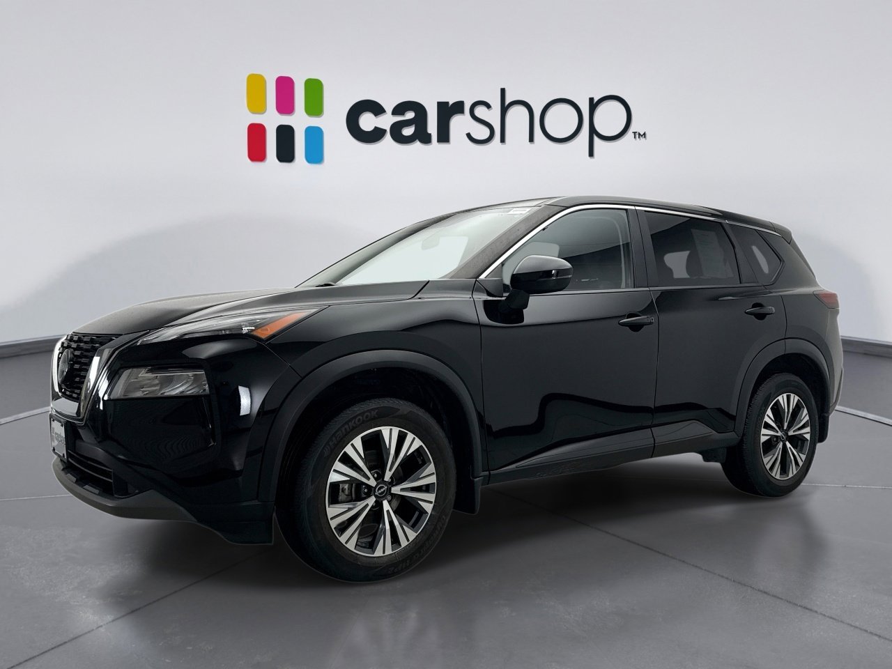 Used 2023 Nissan Rogue SV image 1
