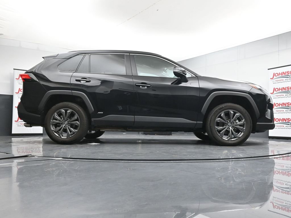 Used 2024 Toyota RAV4 XLE Premium w/ Weather Package AWD/4WD image 43
