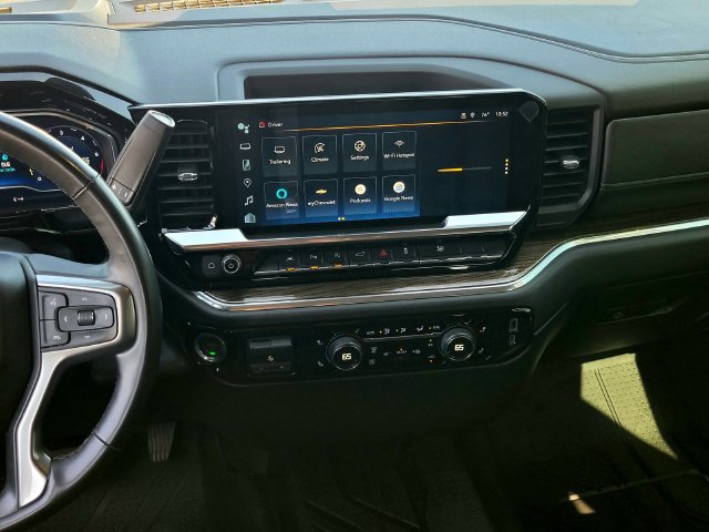 Certified 2023 Chevrolet Silverado 1500 LT w/ Safety Package AWD/4WD image 13