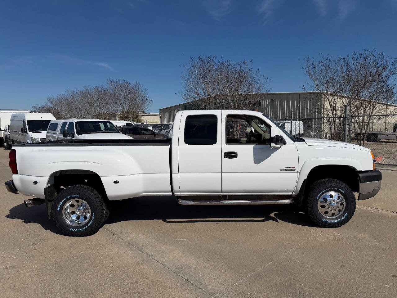Used 2003 Chevrolet Silverado 3500 LS image 5