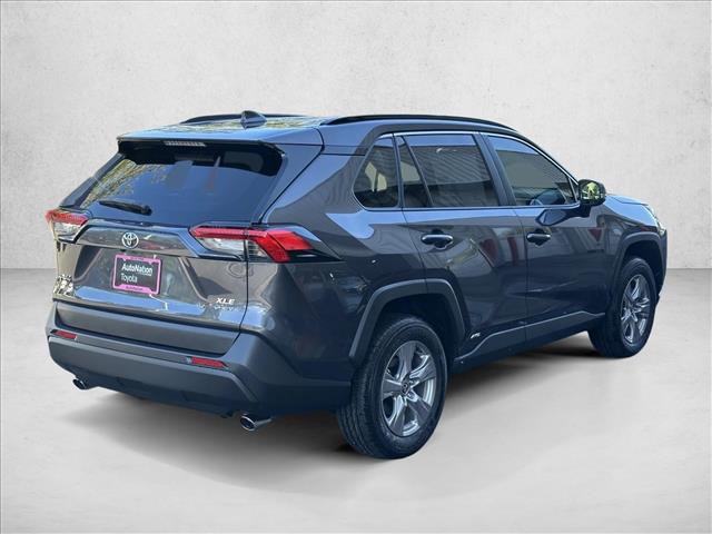 New 2025 Toyota RAV4 XLE image 5