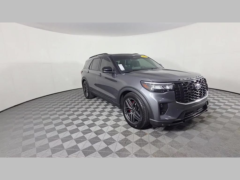 Used 2025 Ford Explorer ST w/ Sun And Sound Package AWD/4WD image 33