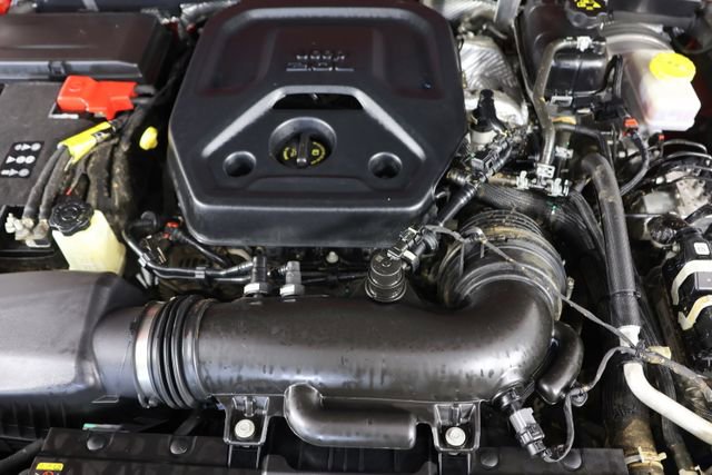 Used 2025 Jeep Wrangler Unlimited Rubicon w/ Convenience Group image 24