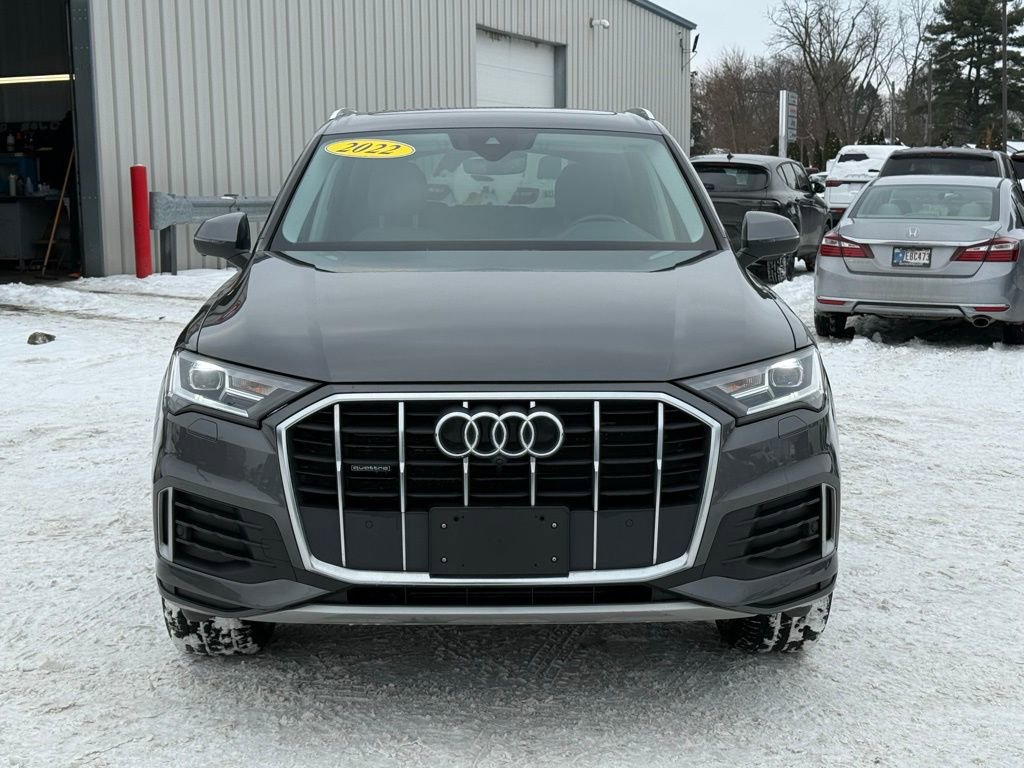 Used 2022 Audi Q7 2.0T Premium w/ Convenience Package image 2