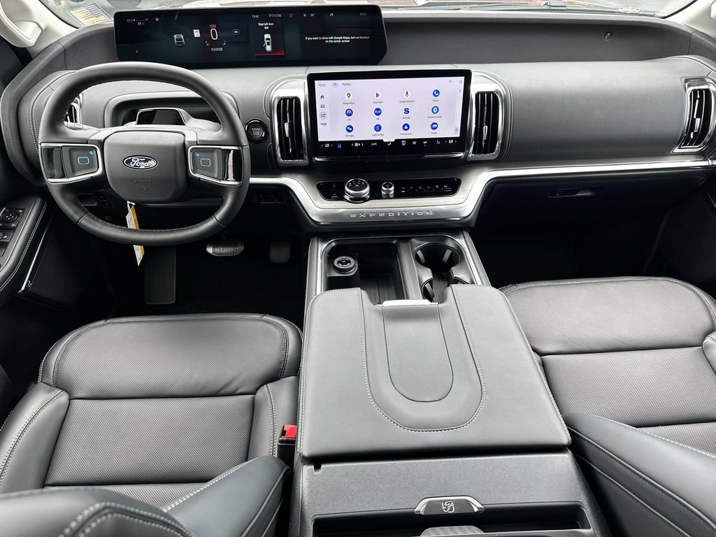 New 2027 Ford Expedition Platinum RWD image 27