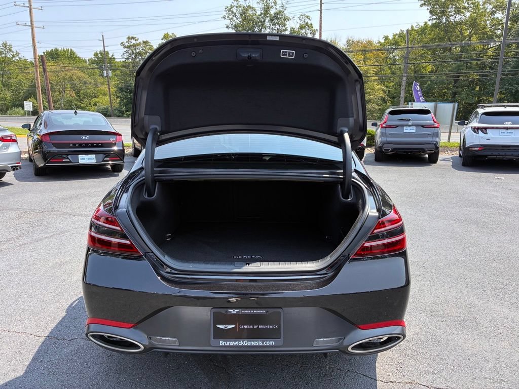 Used 2025 Genesis G70 3.3T Advanced w/ Sport Prestige Package AWD/4WD image 11