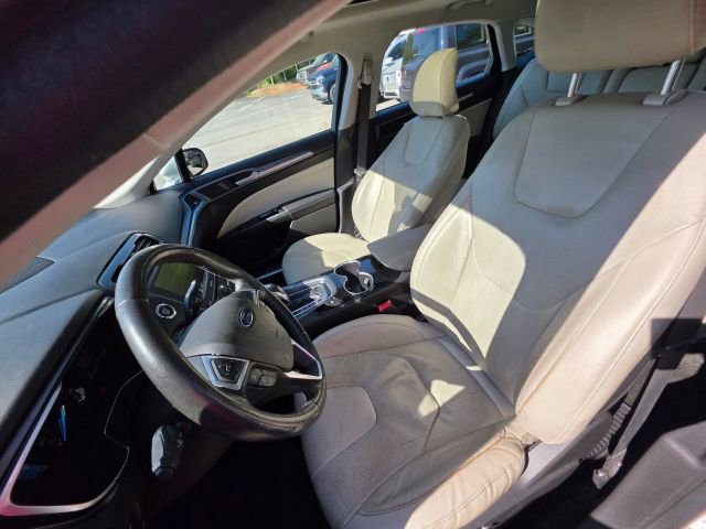 Used 2016 Ford Fusion Titanium AWD/4WD image 14