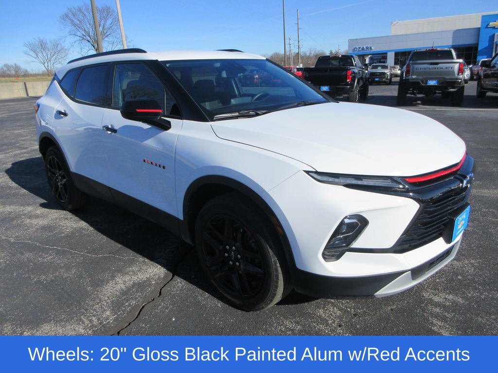 Used 2024 Chevrolet Blazer LT w/ Redline Edition image 7
